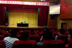 计算机工程系同学参加第52期“成航大讲堂”